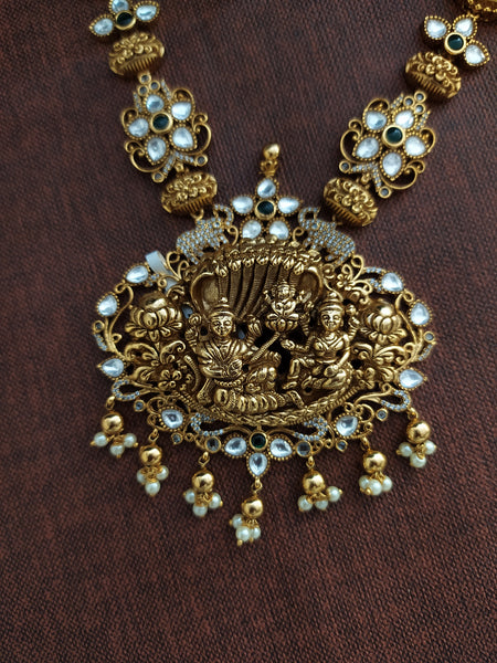 Marvelous Design One Side Pendal Long Necklace Set, अर्टिफिशियल नेकलैस सेट  - Lookethnic Handicrafts LLP, Mumbai
