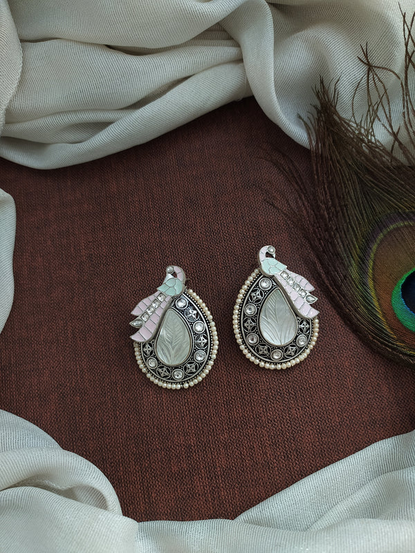 Peacock Pearl Stud Earrings – Linda Allard Jewelry